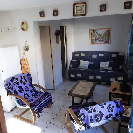 Mitoyenne 6 Pers Avec Terrasse, Bbq, Parking Et Wifi A Grau D'agde - Fr-1-423-179