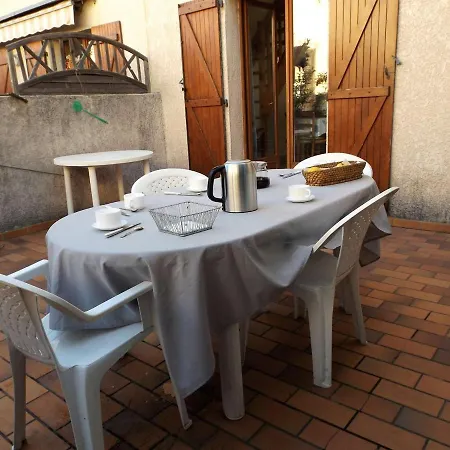 Mitoyenne 6 Pers Avec Terrasse, Bbq, Parking Et Wifi A Grau D'agde - Fr-1-423-179 Ferienhaus *
