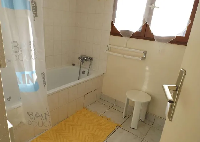 Mitoyenne 6 Pers Avec Terrasse, Bbq, Parking Et Wifi A Grau D'agde - Fr-1-423-179 펜션